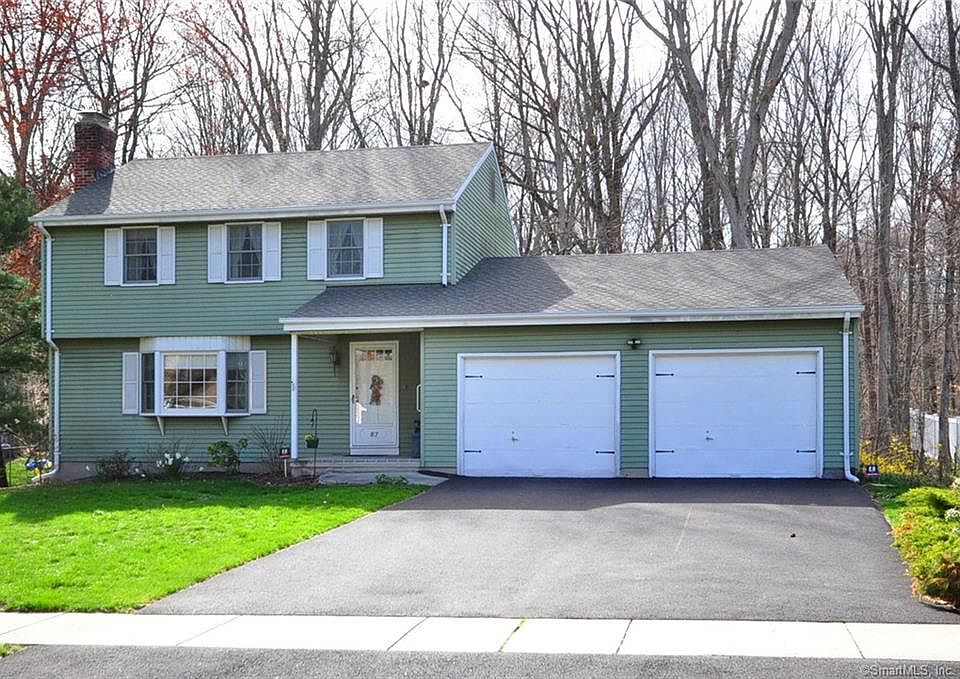 82 Timberwood Rd Berlin Ct 06037 Mls 170363331 Zillow