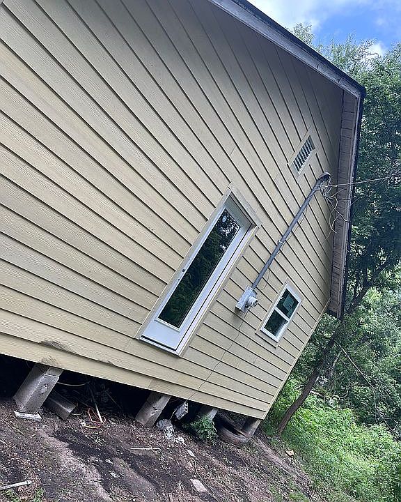 2nd image of 141 County Road 2131