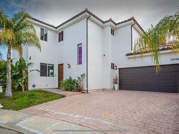 3rd image of 19246 Liam Ln