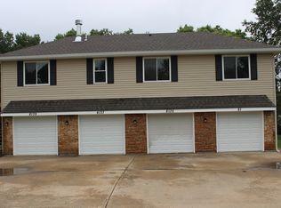 8133 N Stoddard Ave, Kansas City, MO 64152
