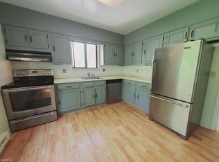76 Columbus Pl UNIT 3, Stamford, CT 06907