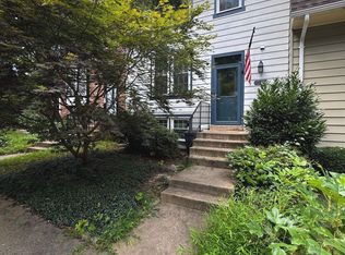 5718 Wood Mouse Ct, Burke, VA 22015