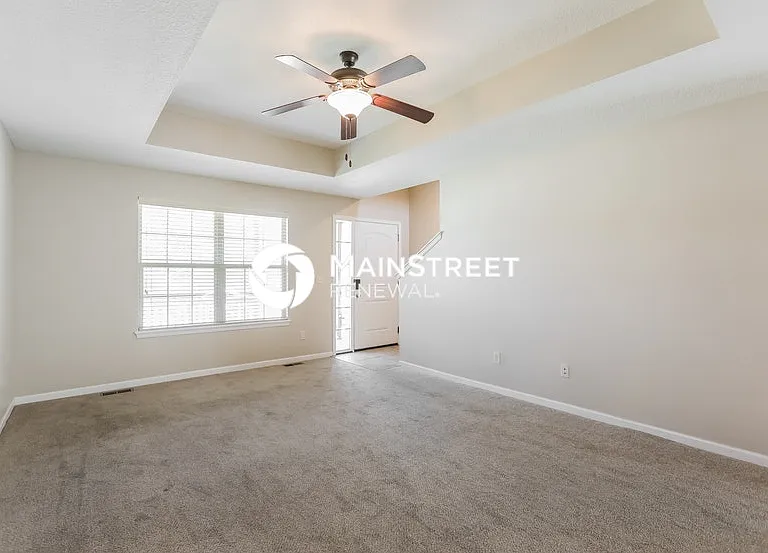 9924 Webster Cir — Photo 4
