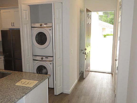 3rd image of 2 Regent Ln #A