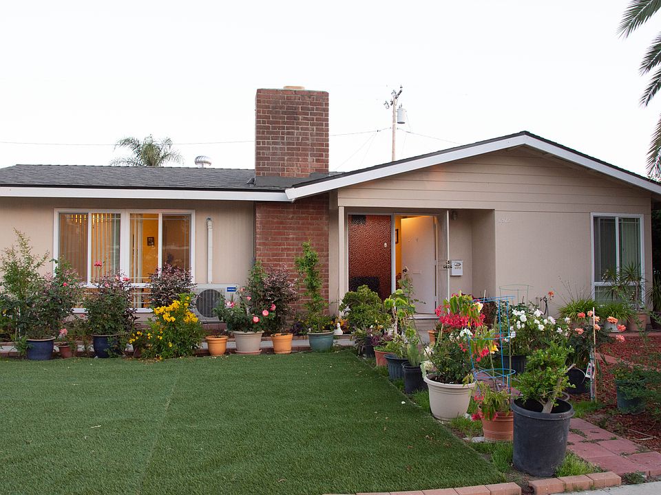 2nd image of 6972 San Padre Cir