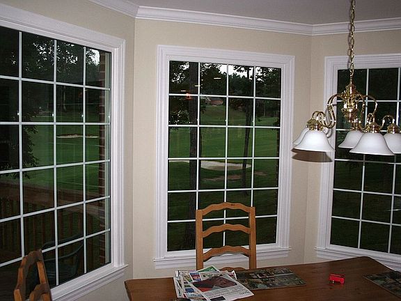 3rd image of 1070 Oak Chase Blvd