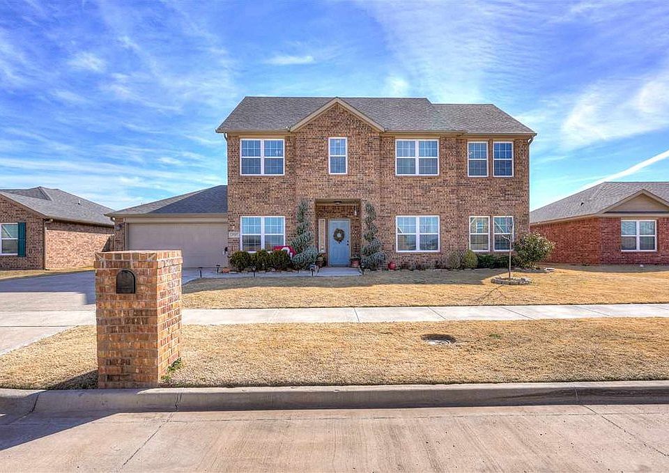 1st image of 3727 Plantation Dr