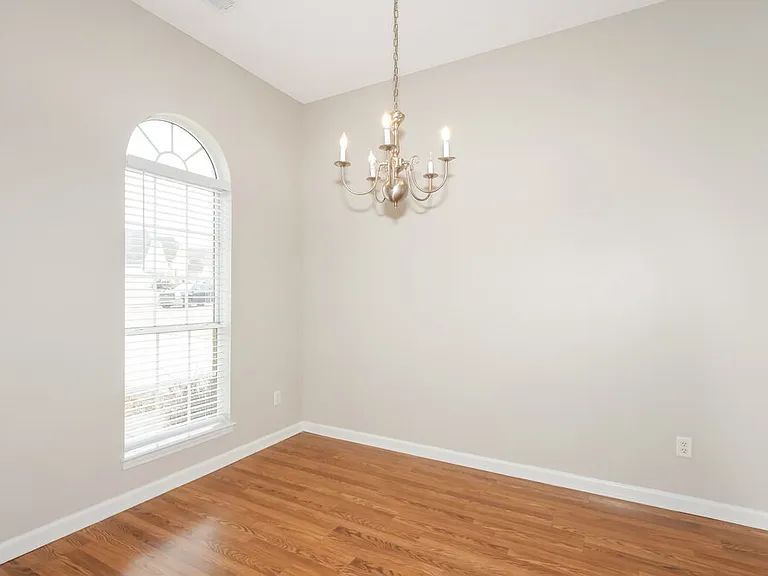 8359 Olivia Ln — Photo 6