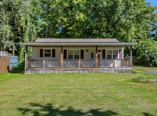 6453 Webb Dr, Flint, MI 48506