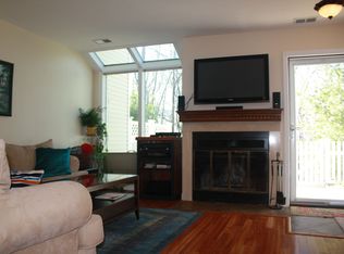 4 Sussex Ct, Bedminster, NJ 07921