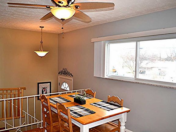 4th image of 460 Banbury Dr