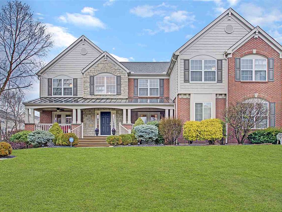 1st image of 10240 Pembroke Dr