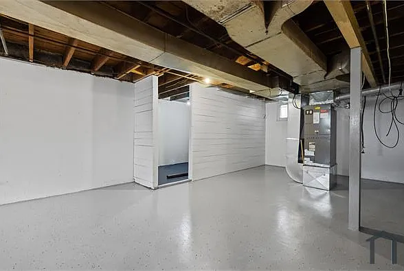 6176 Sherry Ave — Photo 22