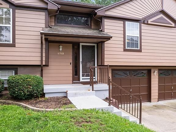3rd image of 11313 E 58th St
