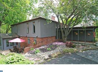 528 Wayland Dr, Hockessin, DE 19707