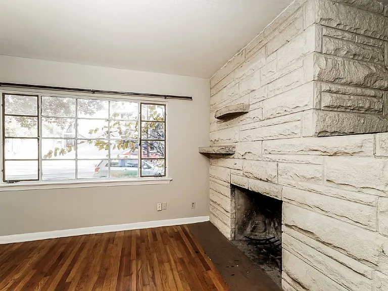2910 Hampton Rd — Photo 8