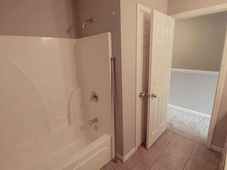 4006 Snowy Owl Dr — Photo 27
