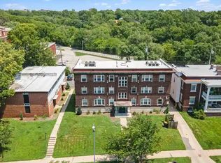 The James, Kansas City, MO 64111
