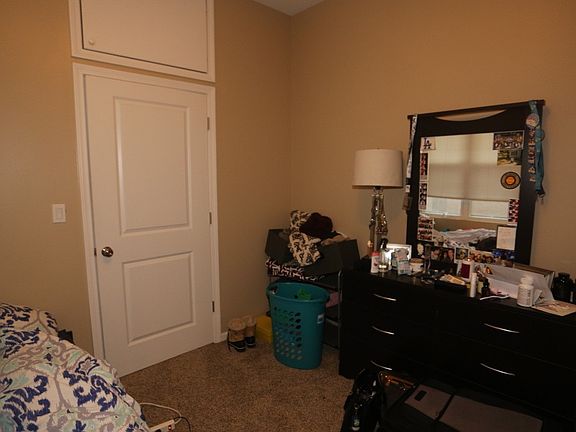 3rd image of 3223 N Sheffield Ave #Twelve3223