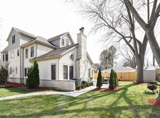 746 N Stone Ave, La Grange Park, IL 60526
