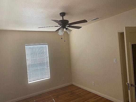 4th image of 9102 Westmont Dr