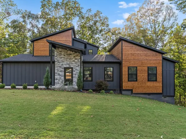 2 Clee Ln, Bella Vista, AR 72714