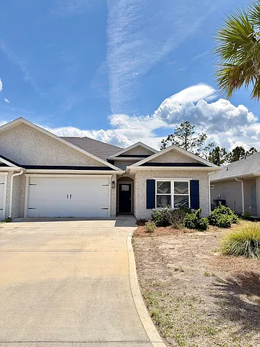 140 The Villas Way Photo 1