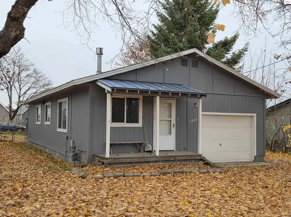 1322 Chestnut St, Sandpoint, ID 83864