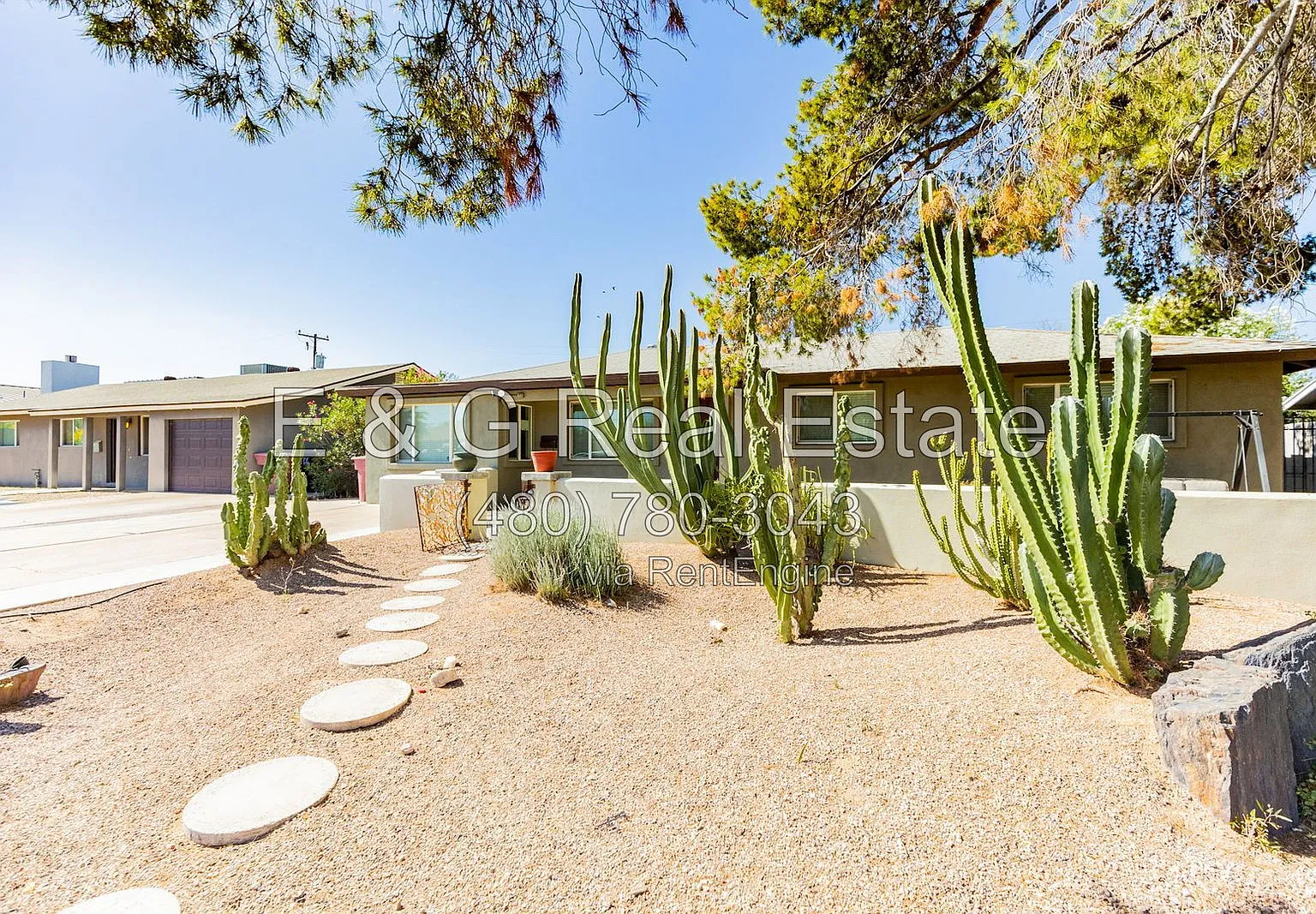 3 bed, 3.0 bath, 2050 sqft, $3,200 — Photo 3