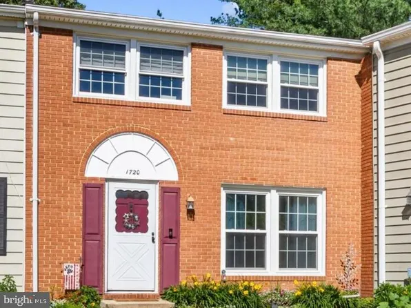 1720 Gunwood Pl, Crofton, MD 21114
