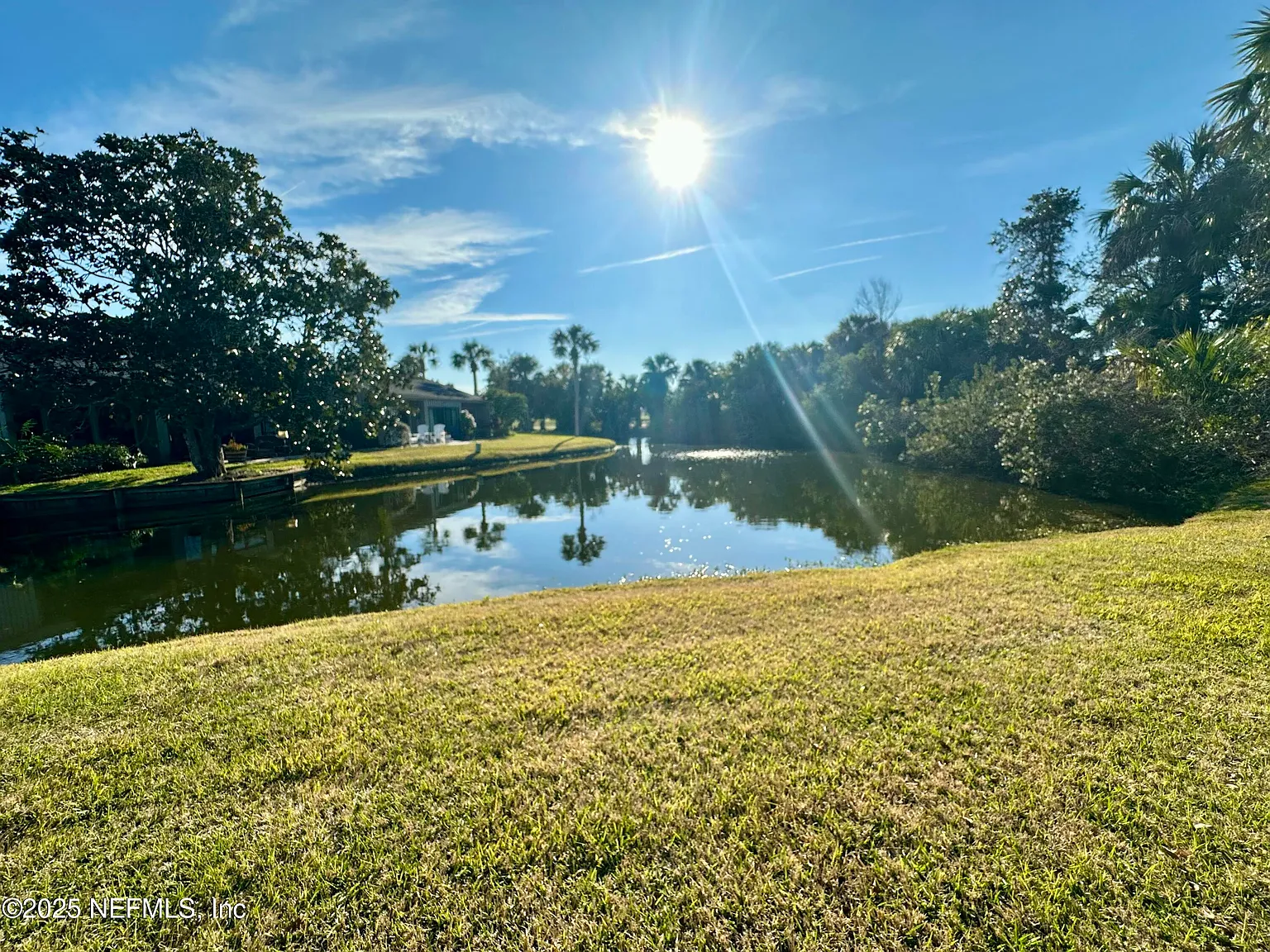 2 bed, 2.0 bath, 1450 sqft, $4,100 — Photo 3