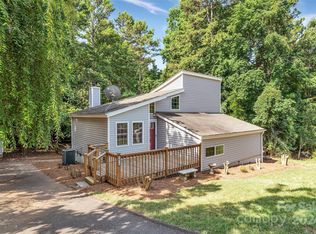 3076 Point Clear Dr, Tega Cay, SC 29708