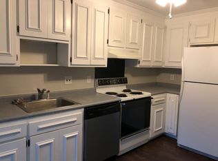 28 Spring E, Williamsburg, VA 23188