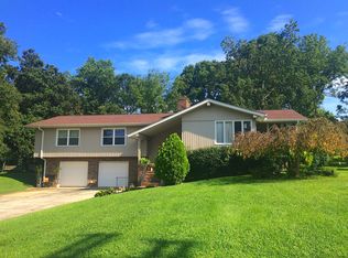 520 Winding Ln, Sparta, TN 38583
