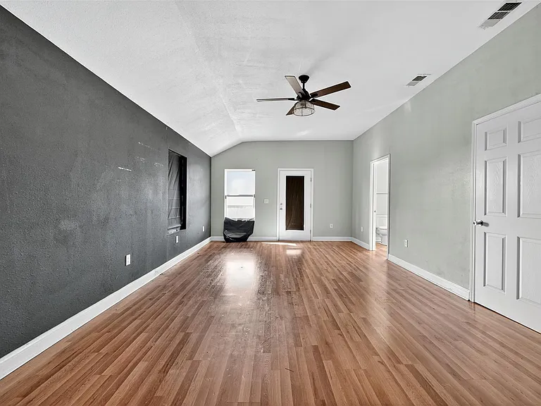 6434 Boothline Rd — Photo 24