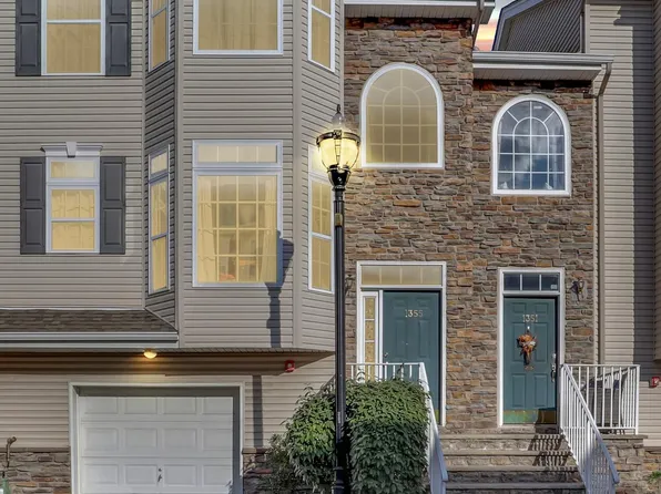 1355 Genovese Ln #1106, Rahway, NJ 07065