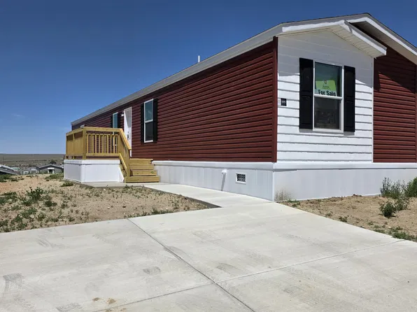 Cavco Essence Plan, Aspen Community