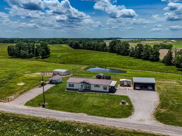 1198 David Patterson Rd, Lutts, TN 38471