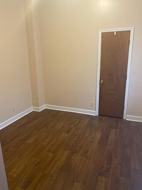 1st image of 461 Sellers Ave #1