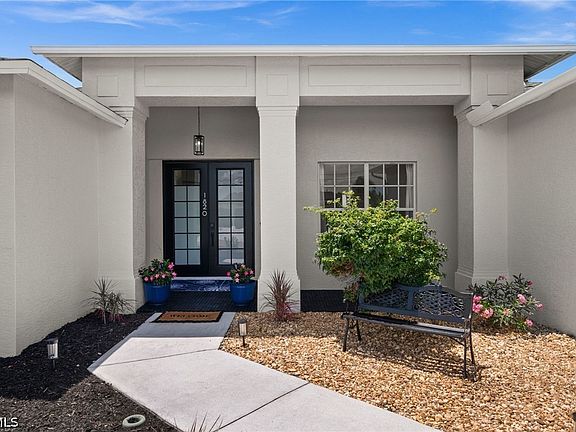 4th image of 1820 SW 29th Ter