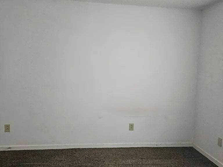 2302 Raleigh Ct #2 — Photo 15