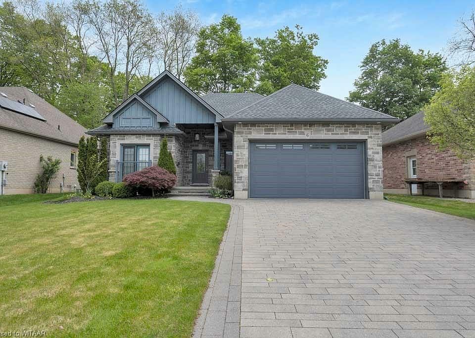 1st image of 6 Wood Haven Dr