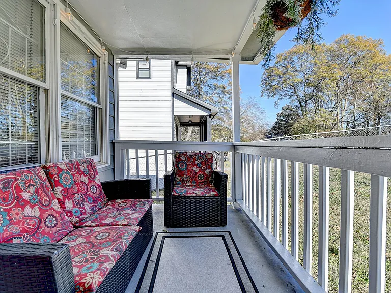 991 Ashby Cir NW — Photo 43