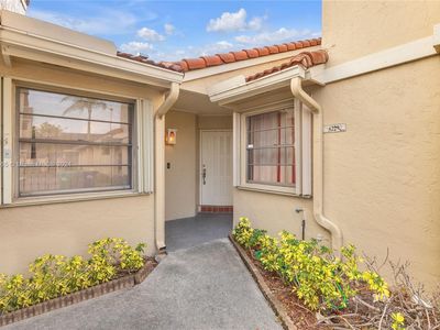6229 NW 171st St, Hialeah, FL, 33015