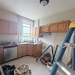32-15 43rd Street