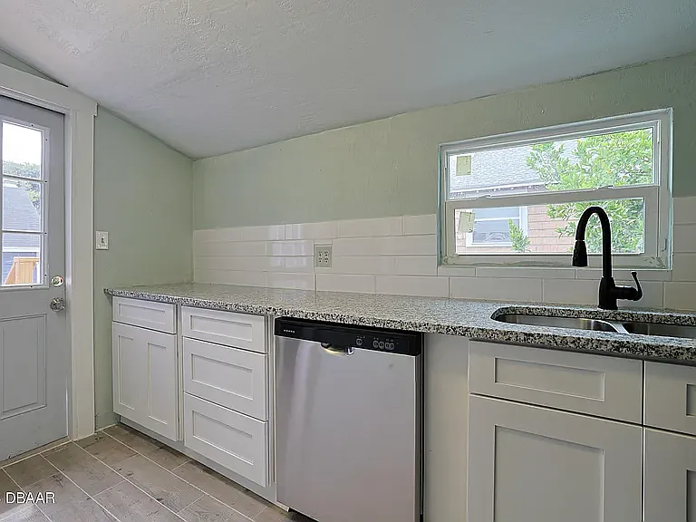 416 N Peninsula Dr #2 — Photo 11