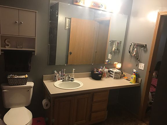 Master bath off bedroom