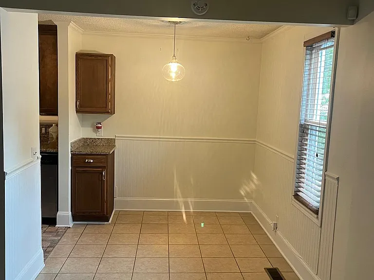 Spacious Dining Room
