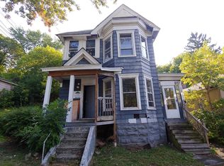 212 Seward St, Syracuse, NY 13203