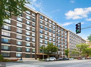 2501 Calvert St NW APT 802, Washington, DC 20008